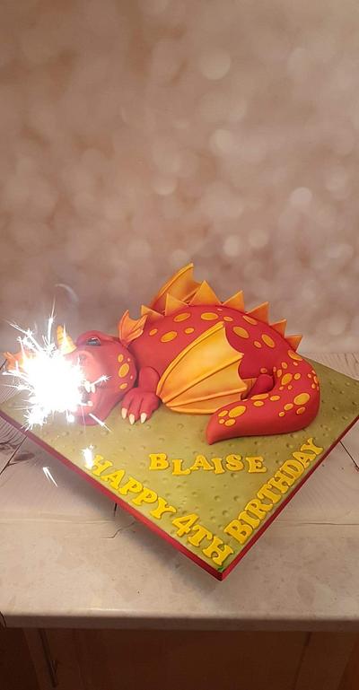 Fire-breathing dragon  - Cake by Elaine - Ginger Cat Cakery 