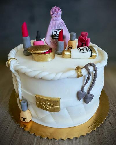 Chanel cake - Cake by Stanka