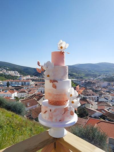 Rose gold & peach wedding cake - Cake by Ana Crachat Cake Designer 