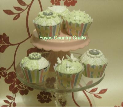 Mint choc cupake collection - Cake by ladyfaeuk