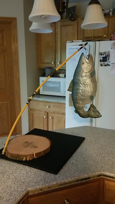 hanging fish - Cake by lorillc