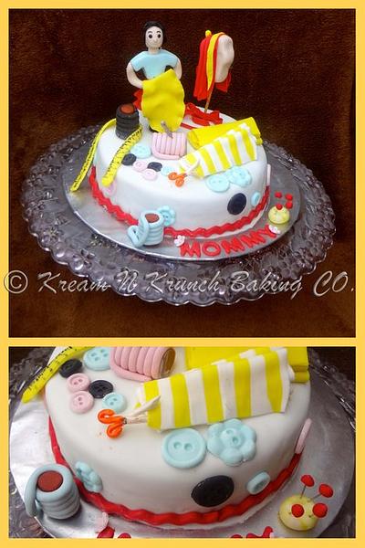 Happy Birthday Mommy - Cake by KnKBakingCo