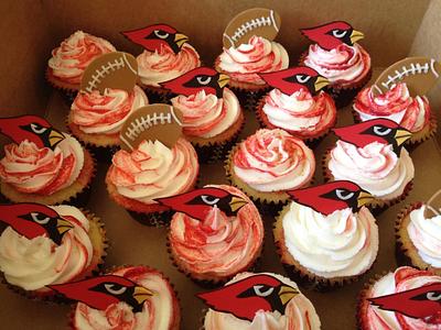 Cardinal cupcakes - Cake by Daniele Altimus