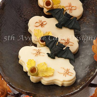 Dazzling Sugar Halloween Critters - Cake by Bobbie