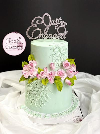 Floral Engagement Cake🌸 - Cake by Hend Taha-HODZI CAKES
