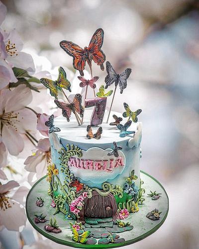 Fairy garden cake - Cake by The Custom Piece of Cake