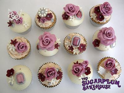 Roses & Brooches Cupakes - Cake by Sam Harrison