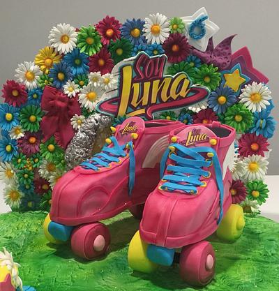 Luna cake - Cake by Carla Rino Atelier Cake Design