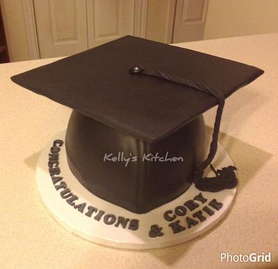 Graduation cap - Cake by Kelly Stevens