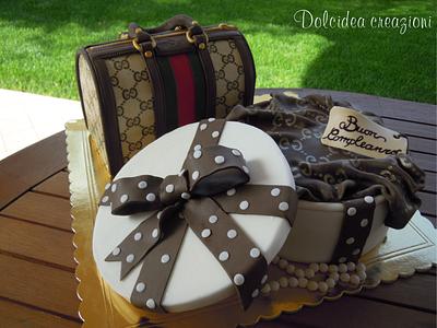 Gucci fashion - Cake by Dolcidea creazioni