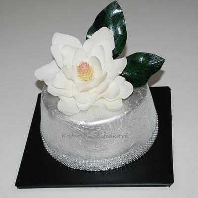 silver cake - Cake by katarina139