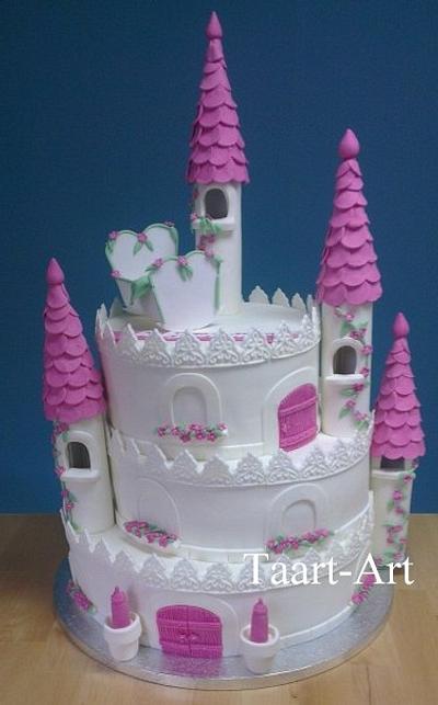 baby shower castle - Cake by Taart-Art  Jolanda van Ruiten