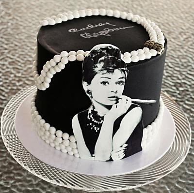 Audrey Hepburn - Cake by Lucie Demitra
