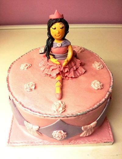 Ballerina  - Cake by Angelica