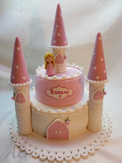 Castle for a little princess - Cake by akve