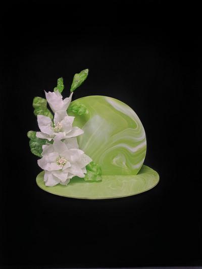 Green and white - Cake by Dari Karafizieva