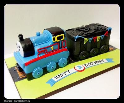 Thomas the Tank Engine - Cake by Stacy Lint