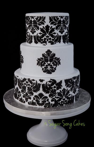 Black and White Damask  - Cake by lorieleann