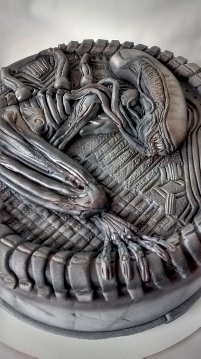 Alien - Cake by Natalia Casaballe