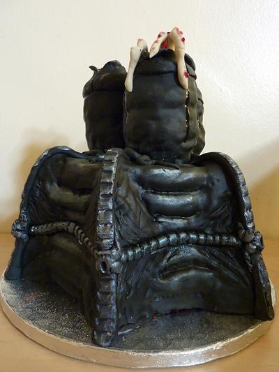 HR Geiger inspired Facehugger/Alien cake - Cake by Gabriella