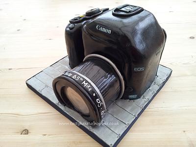 Canon Camera Cake - By Post! - Cake by Dax TastyBakes