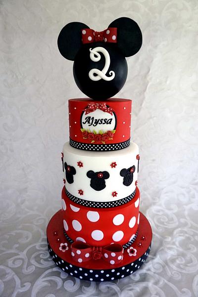 Minnie Mouse Cake - Cake by Custom Cakes by Ann Marie