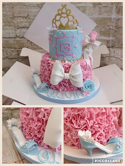 13th Birthday  - Cake by Sweet_Lakes_Cakes