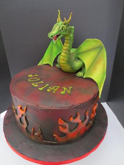 Green Dragon - Cake by JulieFreund