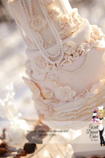 Vintage pearl and ruffle wedding cake - Cake by Brett25
