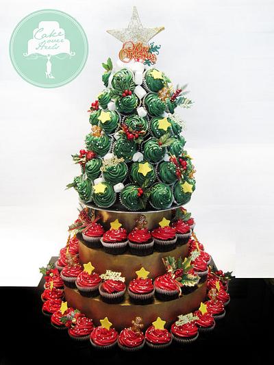  Mega Christmas Cupcake Croquembouche - Cake by Nicholas Ang