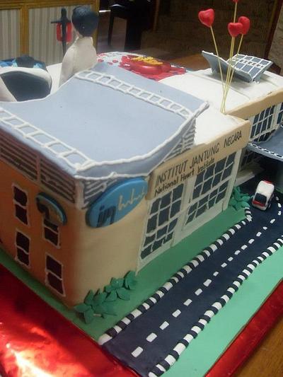 Hospital building cake - Cake by sjewel