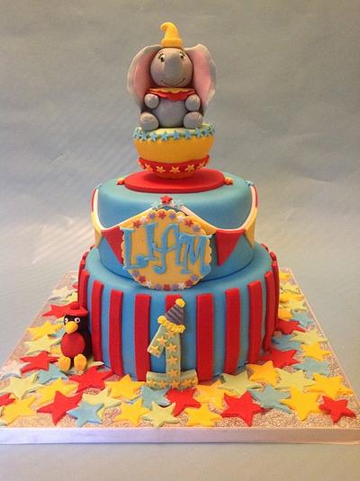Dumbo - Cake by LittleDzines