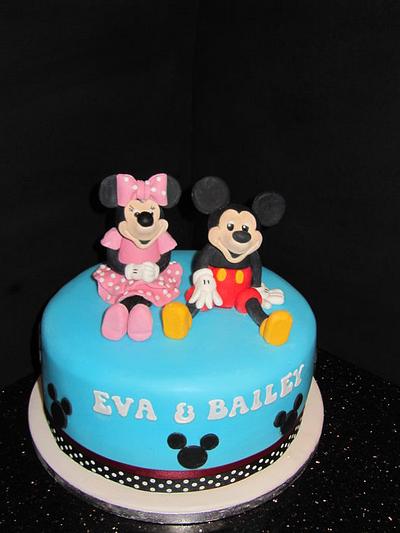 mickey and minnie  - Cake by d and k creative cakes