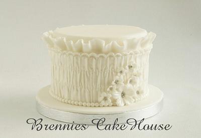 romantic cake with smock fabric and ruffles - Cake by Brenda Bakker