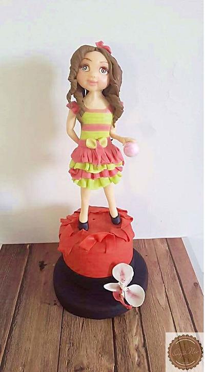 sweet doll toper - Cake by Nivo