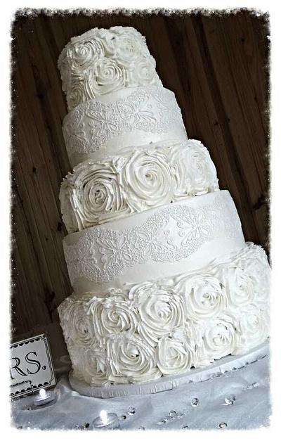 cake lace and rosettes - Cake by Sherri Hodges 