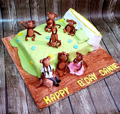 Five little monkeys... - Cake by Neenu's Cakery