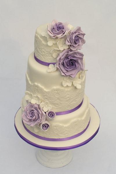 Purple Romance - Cake by Cakes by Jantine