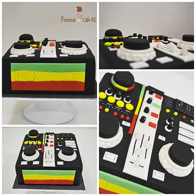 rasta DJ mixing table - Cake by Ponona Cakes - Elena Ballesteros