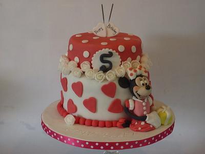 Minnie Mouse <3 - Cake by Dawn and Katherine