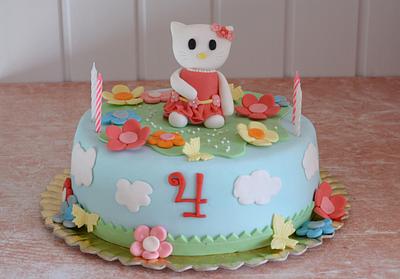 Hello Kitty cake - Cake by DanielaCostan