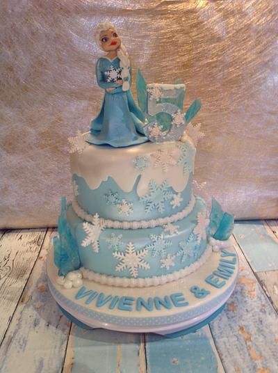 Frozen themed cake - Cake by Nanna Lyn Cakes