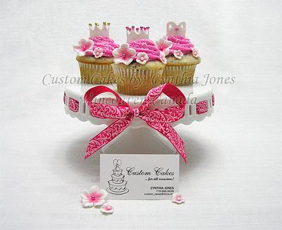 Pink Cupcakes ... - Cake by Cynthia Jones