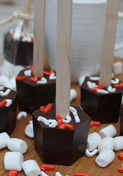 Chocolate sticks for Hot Chocolate Milk - Cake by Anse De Gijnst