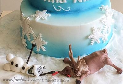 Frozen - Cake by Znique Creations