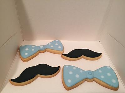 Moustache & bowtie - Cake by nef_cake_deco