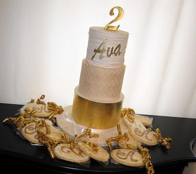 Ava's golden  - Cake by Olga