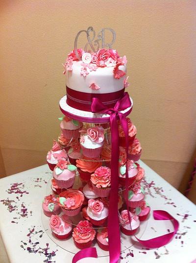 A very PINK wedding - Cake by homemade with love cakes and more