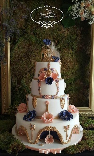 WEDDING CAKE BAROQUE CHIC - Cake by Fées Maison (AHMADI)