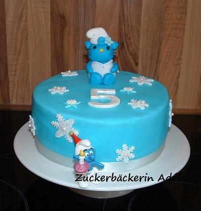 Hello Kitty or Smurf cake? --- BOTH - Cake by Adéla